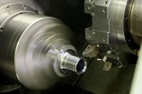 High precision turned component